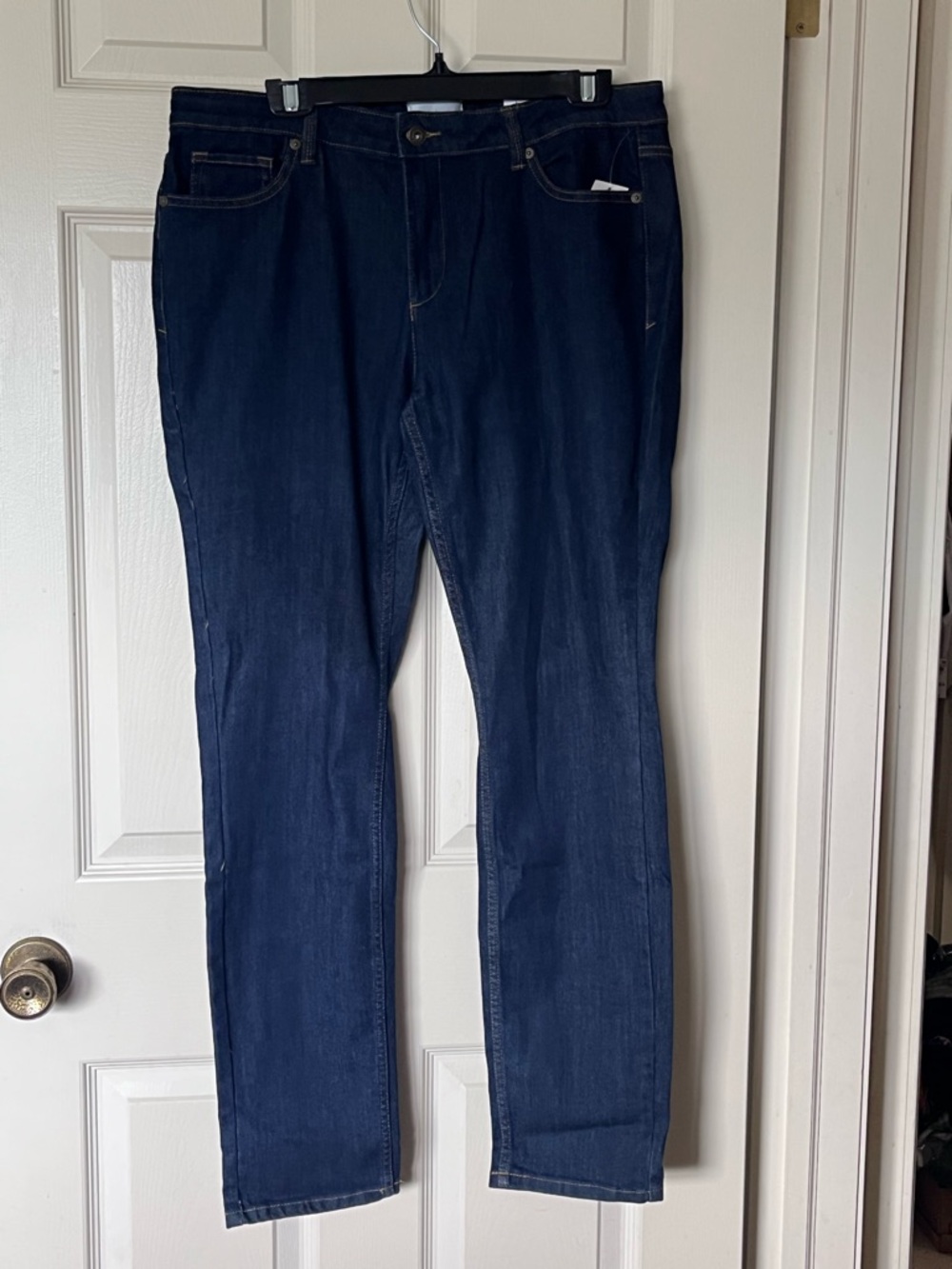 Liz Claiborne Women’s 12 City Stretch Skinny Dark Blue Denim Jeans
